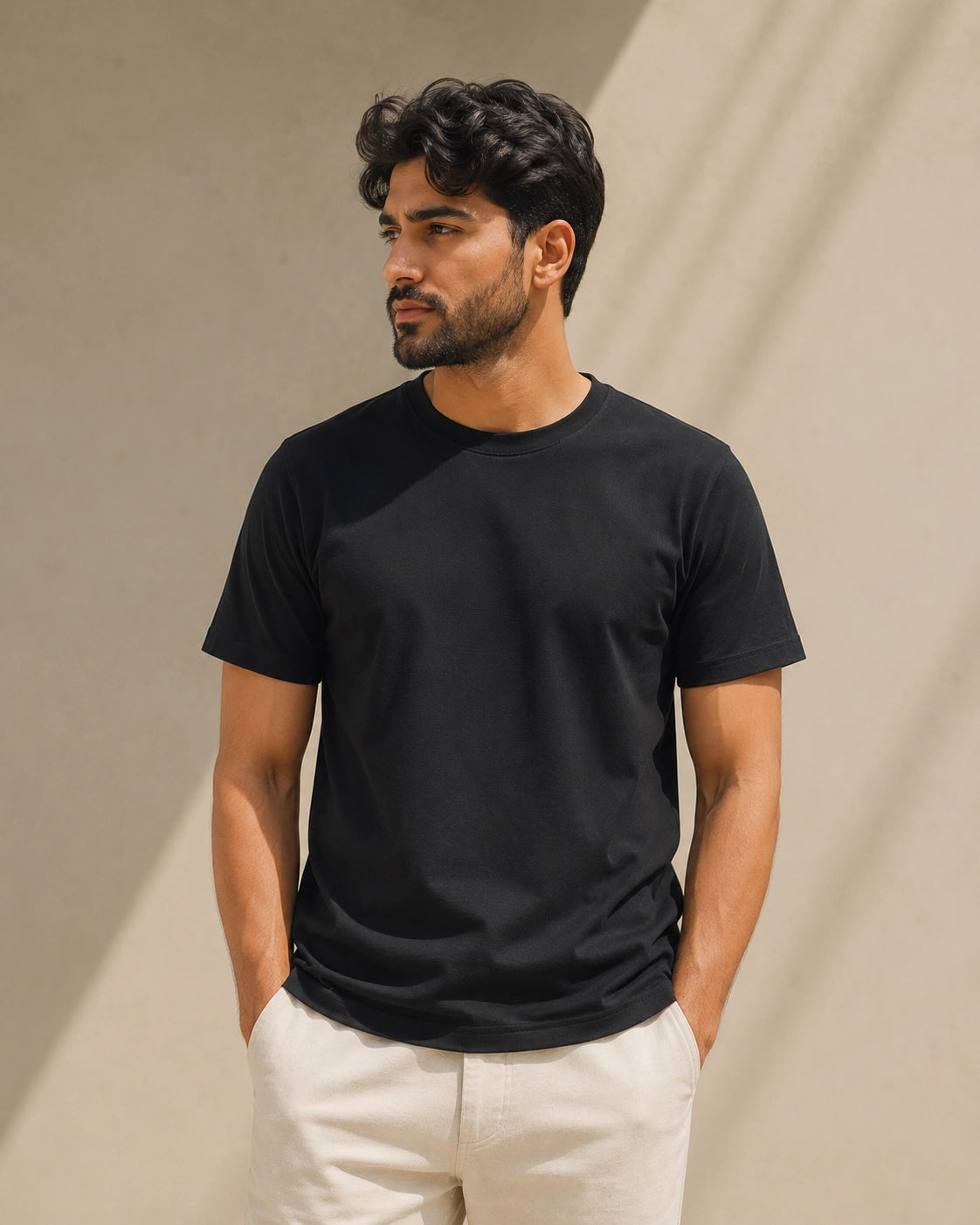 Crew neck - pitch black - hero
