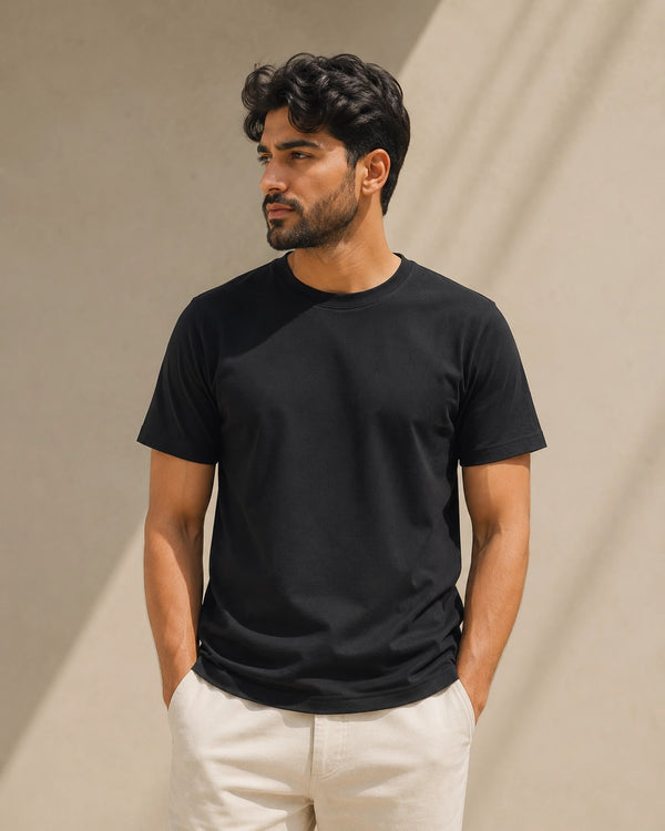 Crew neck - pitch black - hero