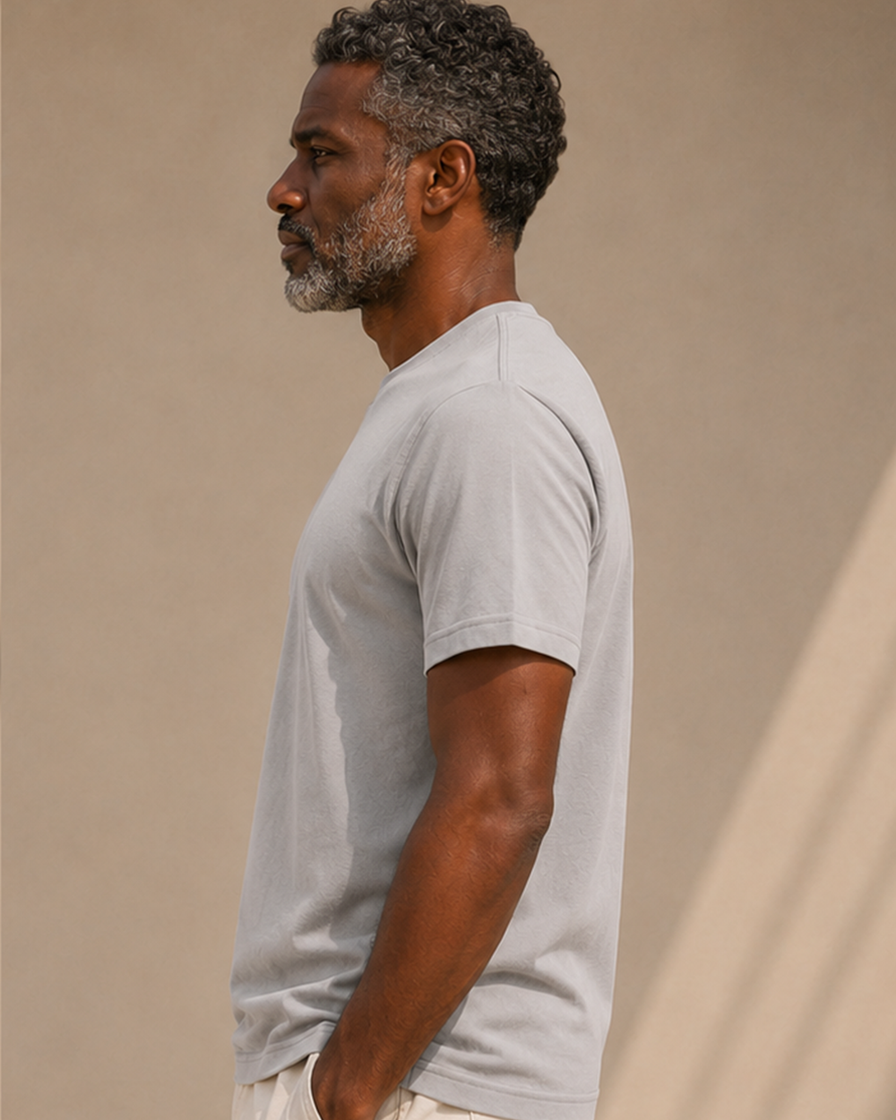 Crew neck - platinum grey - side