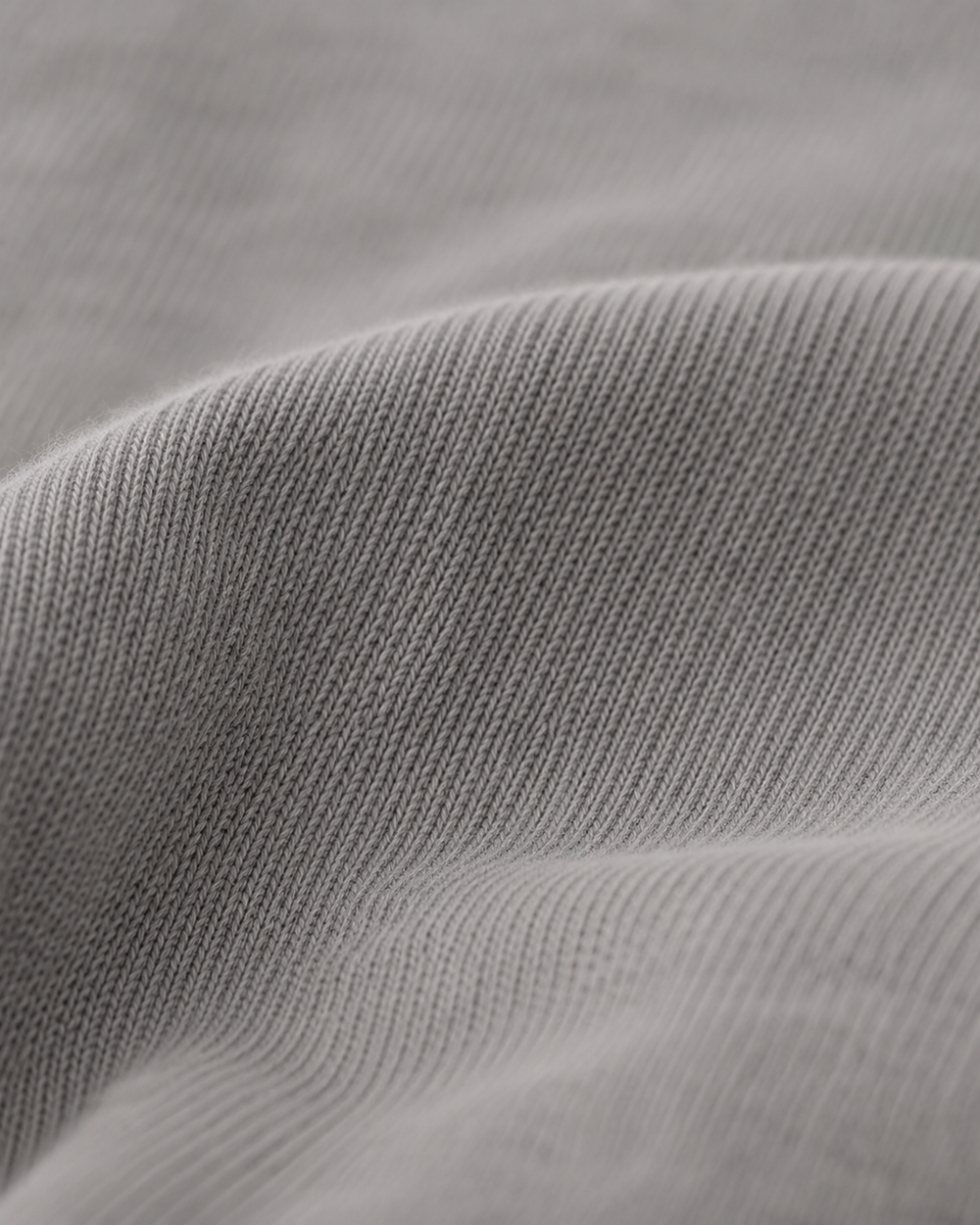 Crew neck - platinum grey - macro